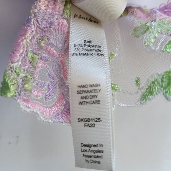 For Love and Lemons Berry Floral Garter Belt Size Small NWOT - Picture 7 of 7